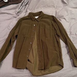 Urban Outfitters Olive Casual Button Down Shirt